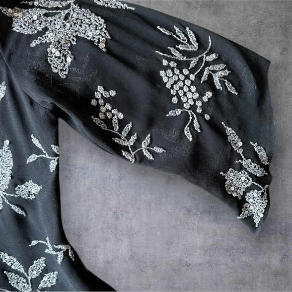 JKARA Black/Luster Grey Beaded Top - NWT - Picture 6 of 9